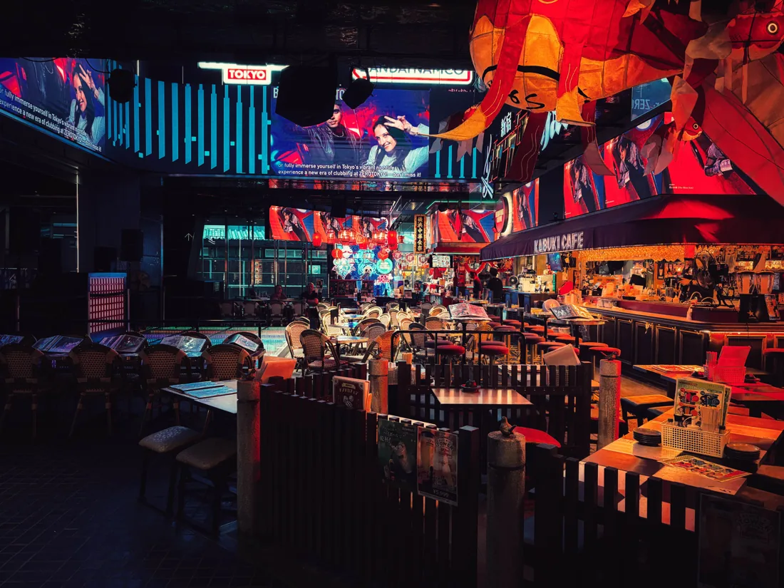 Néons & ramen